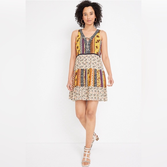 Dresses & Skirts - Bohemian Floral Tiered Babydoll Mini Dress